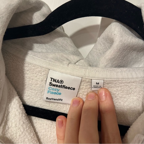 Aritzia grey zip up hoodie - TNA brand - Picture 2 of 3